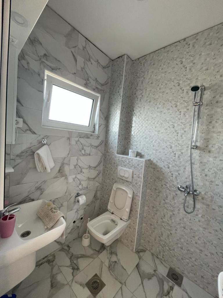 Apartments Tina Утєха Екстер'єр фото