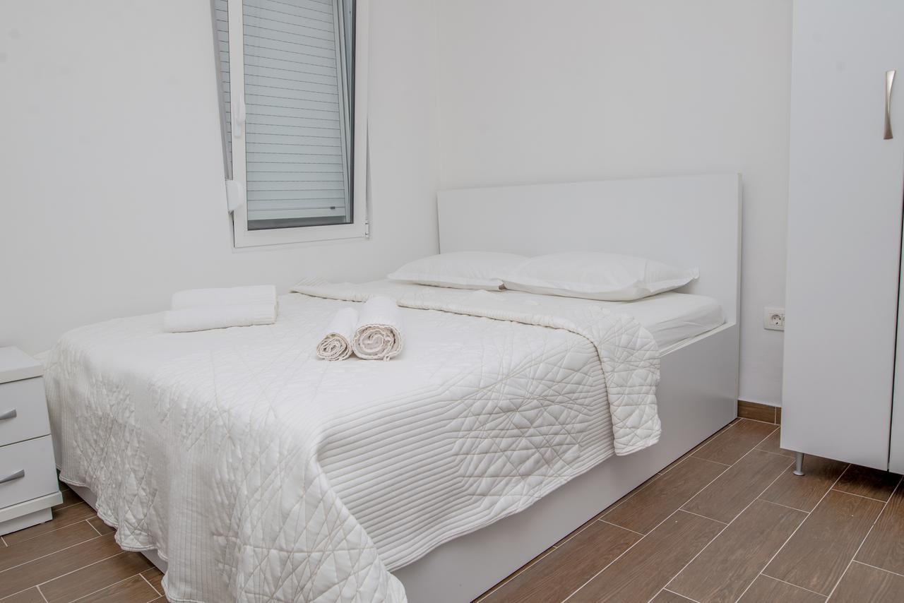 Apartments Tina Утєха Екстер'єр фото