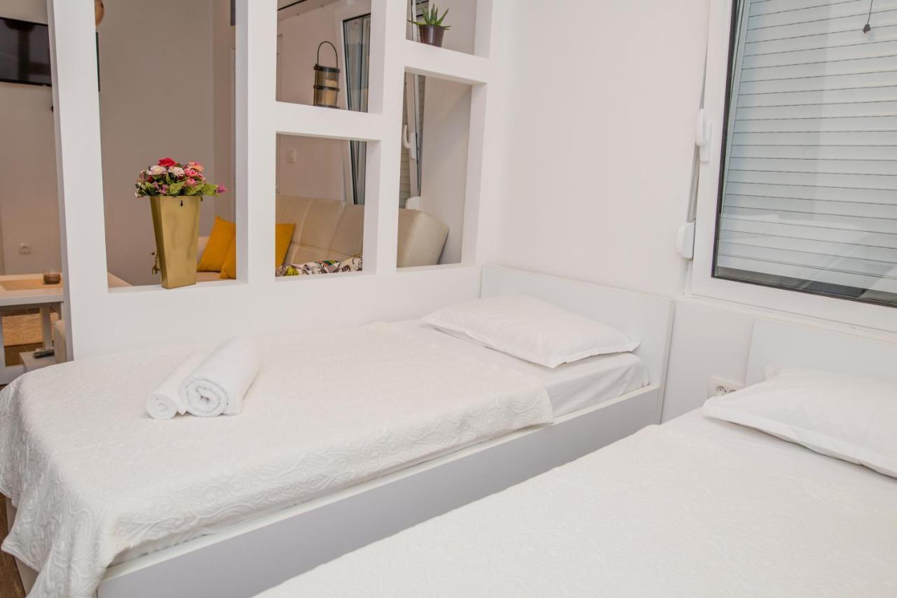 Apartments Tina Утєха Екстер'єр фото